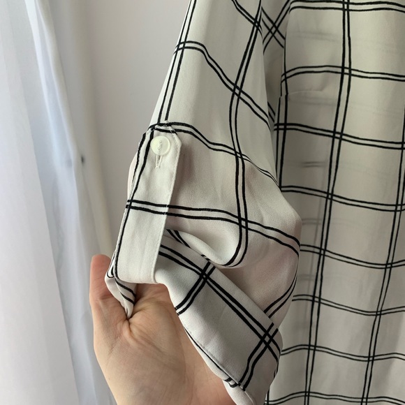 MODERN PATTERN BLOUSE LONG SLEEVE FALL FASHION - Picture 2 of 3